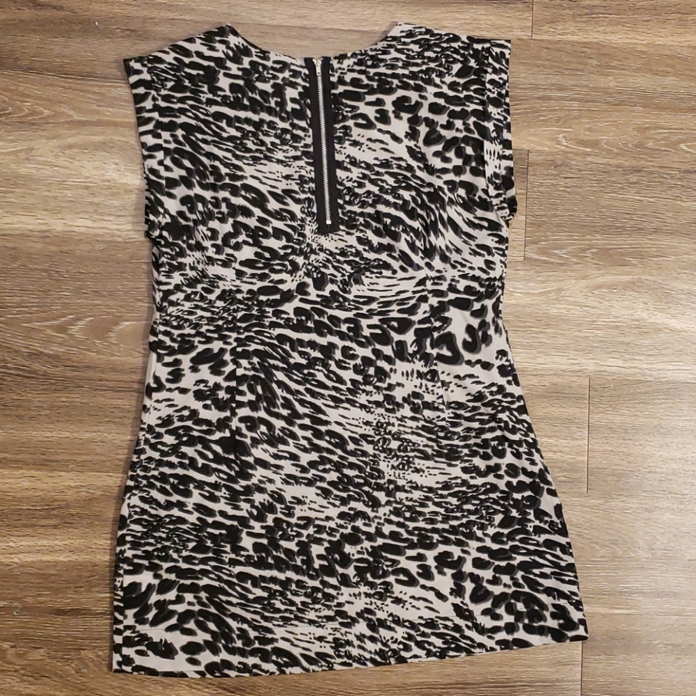 APT. 9 Tunic - Picture 3 of 3
